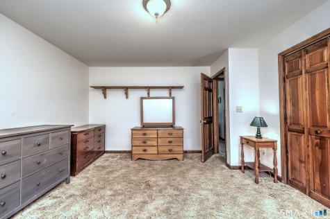 9 Shortell Drive Ansonia CT 06401