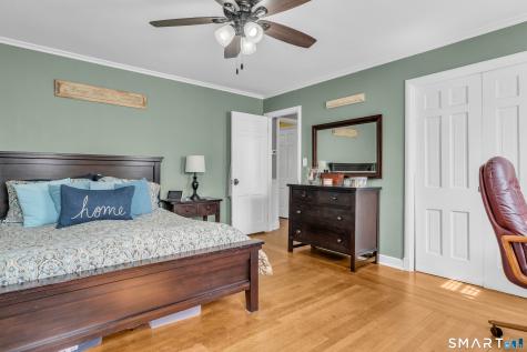 1501 Ridge Road North Haven CT 06473