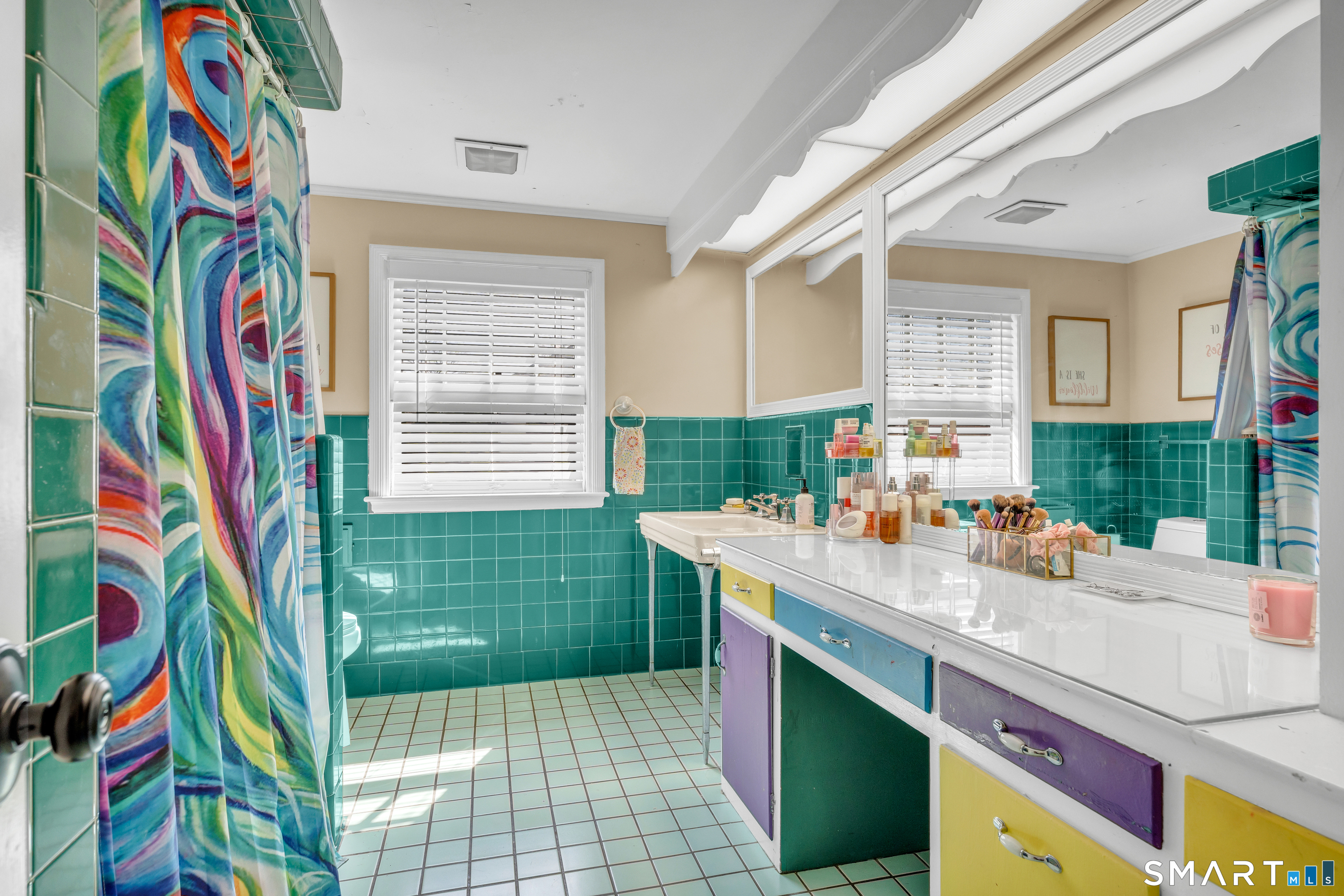 1501 Ridge Road North Haven CT 06473