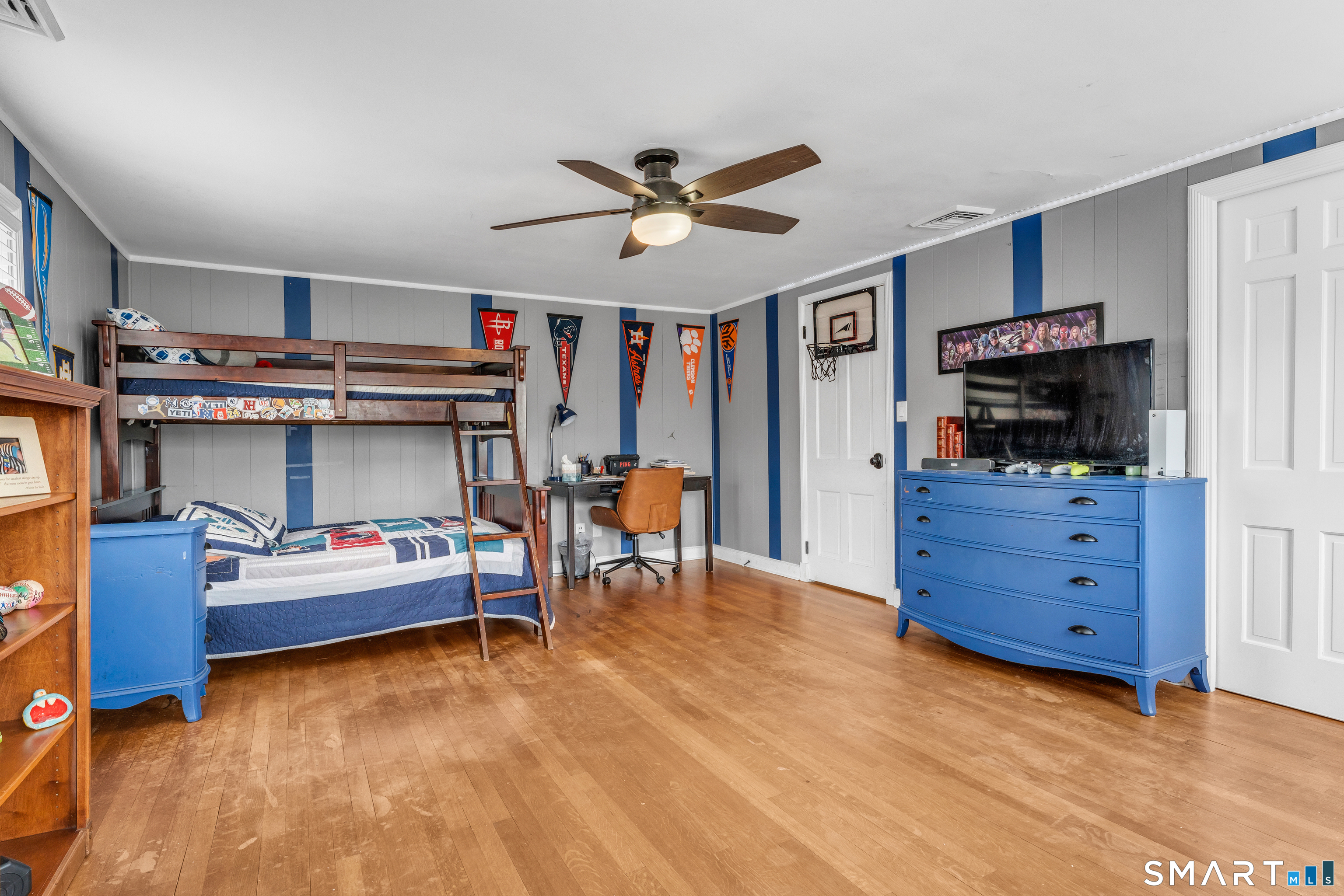 1501 Ridge Road North Haven CT 06473