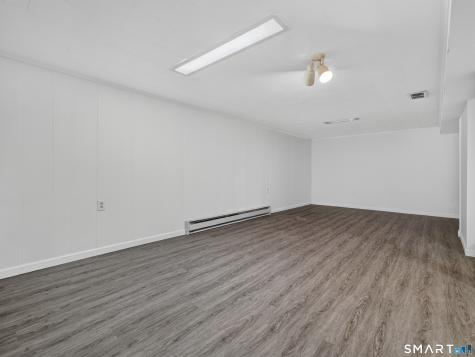 17 Sycamore Road East Lyme CT 06357