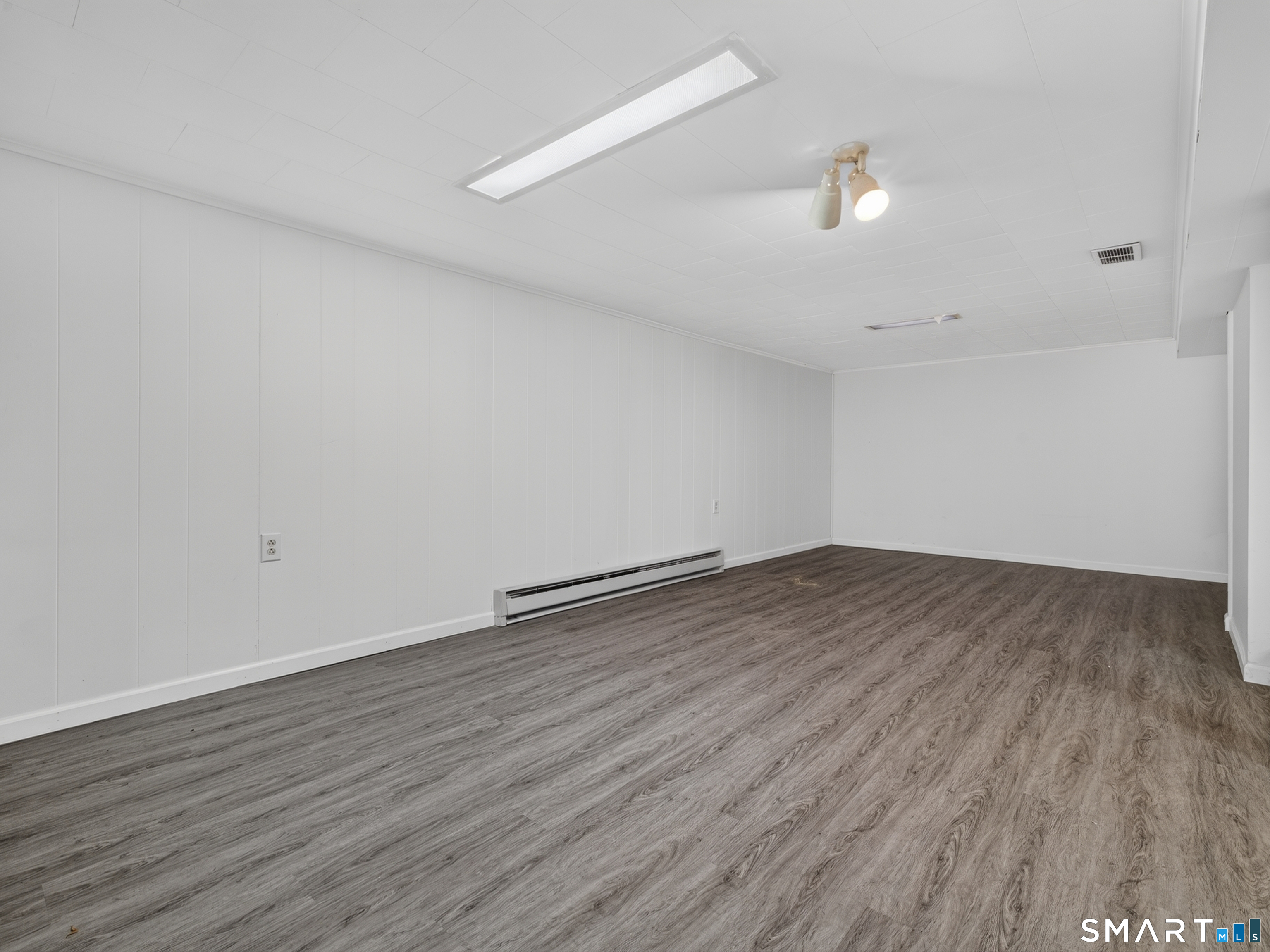 17 Sycamore Road East Lyme CT 06357