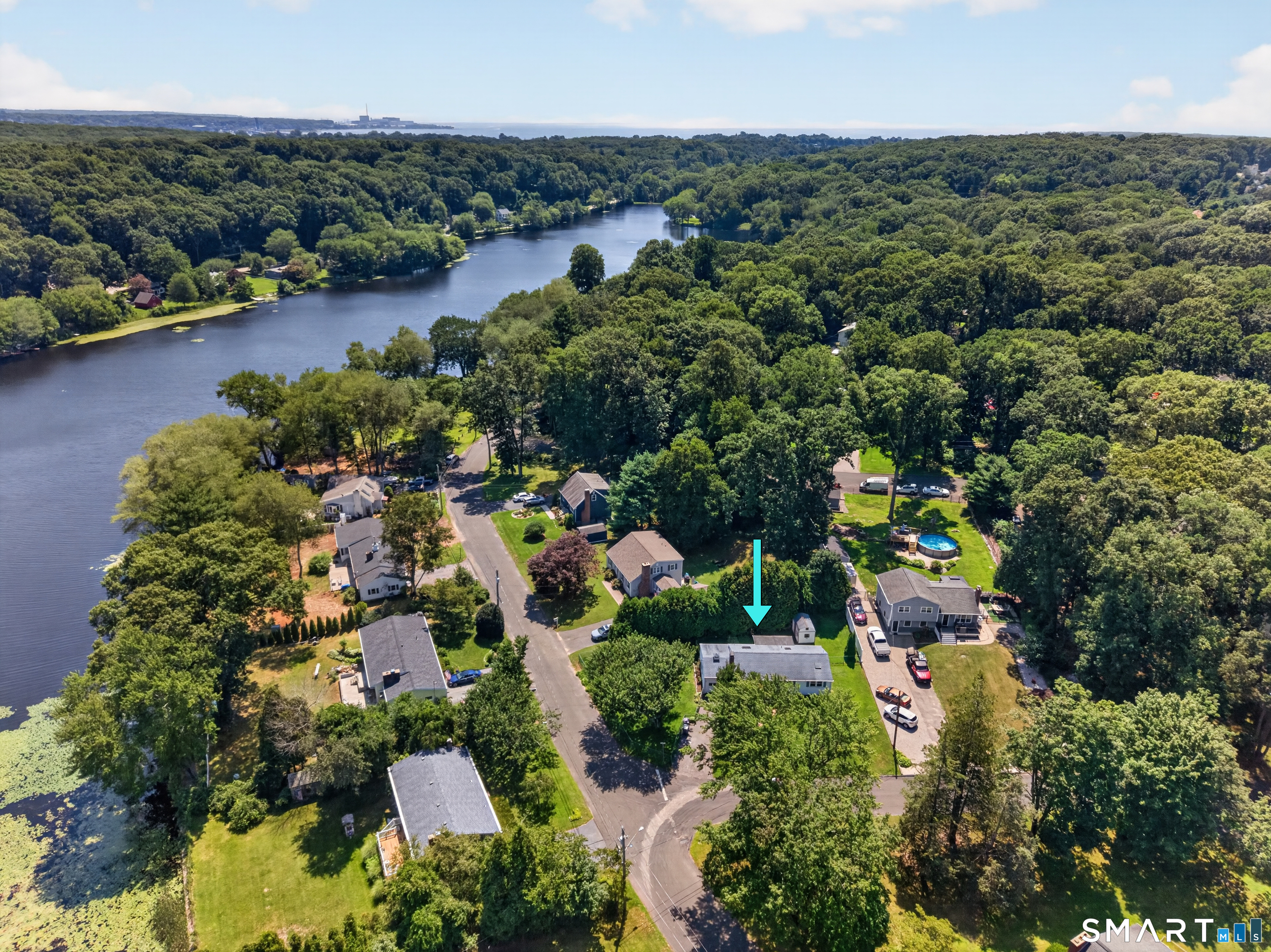 17 Sycamore Road East Lyme CT 06357