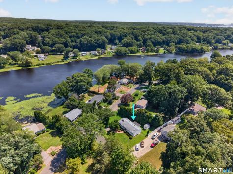 17 Sycamore Road East Lyme CT 06357