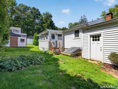 17 Sycamore Road East Lyme CT 06357
