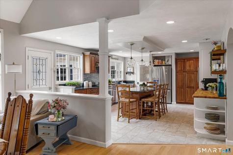 1374 Route 171 Woodstock CT 06282