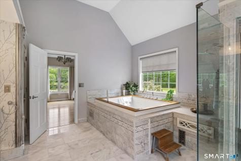 1374 Route 171 Woodstock CT 06282