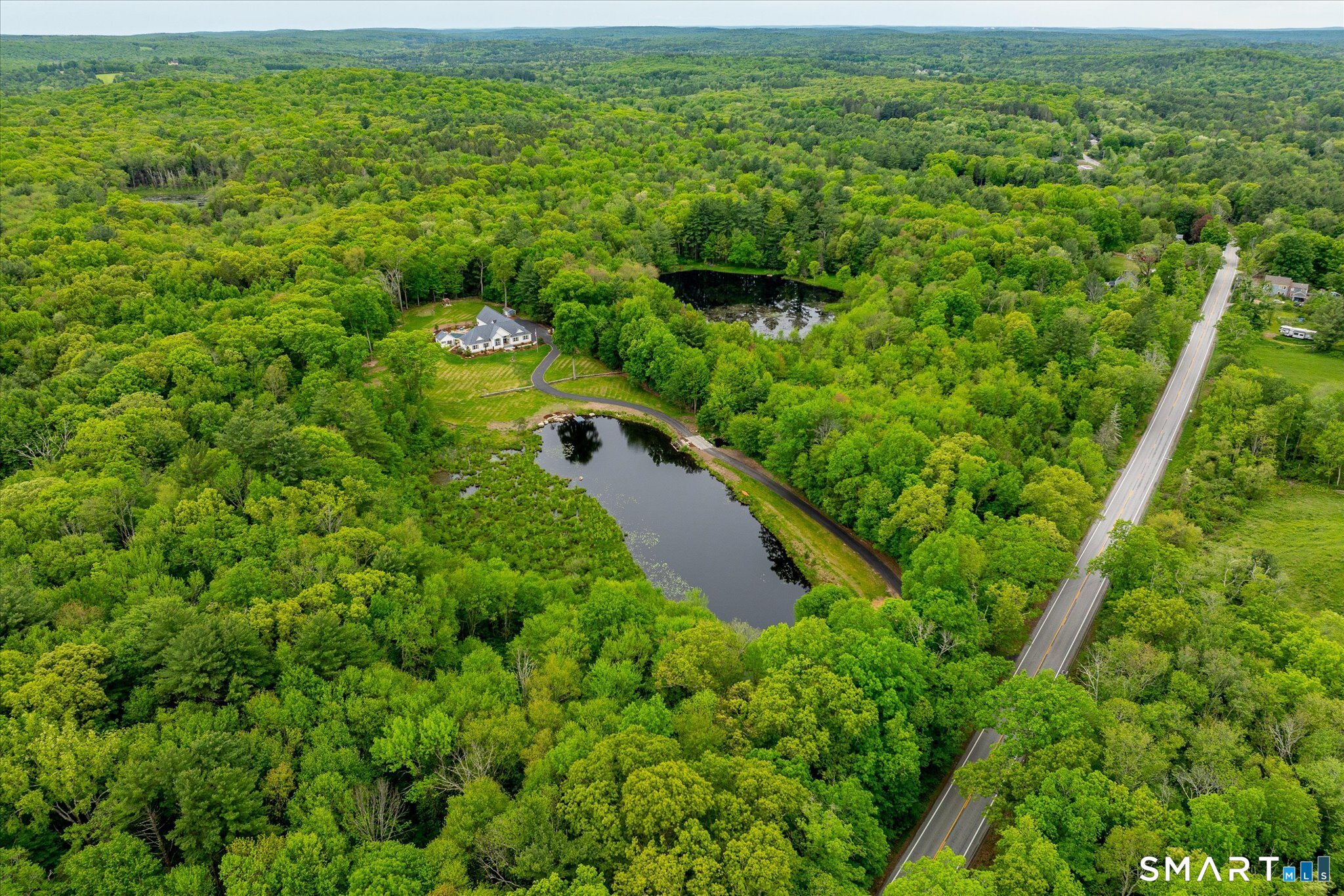 1374 Route 171 Woodstock CT 06282