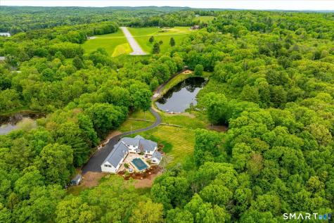 1374 Route 171 Woodstock CT 06282