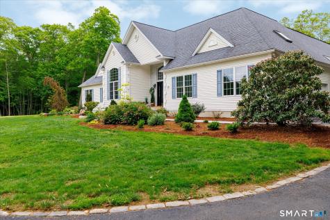 1374 Route 171 Woodstock CT 06282