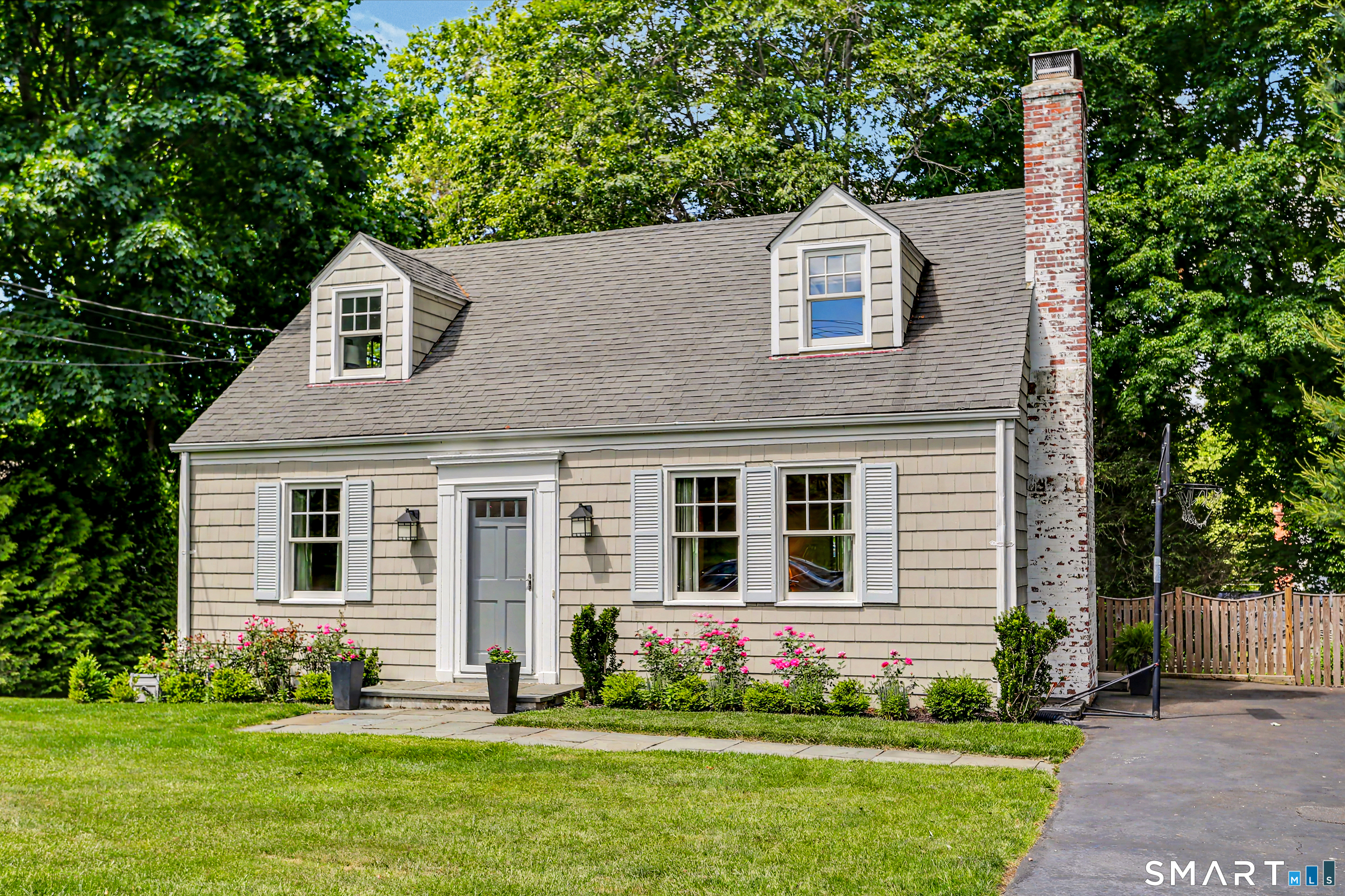 33 Walmsley Road Darien CT 06820