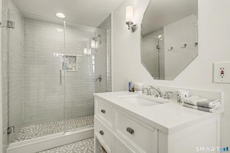 33 Walmsley Road Darien CT 06820