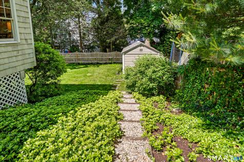 33 Walmsley Road Darien CT 06820