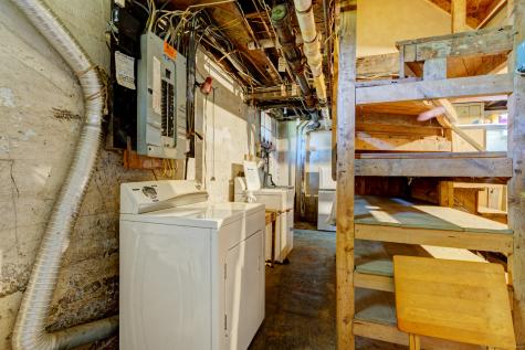 674 Middle Turnpike Mansfield CT 06268