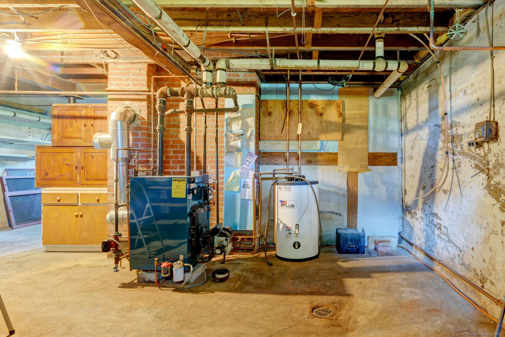 674 Middle Turnpike Mansfield CT 06268