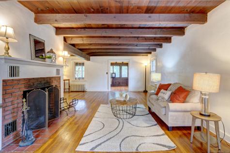 674 Middle Turnpike Mansfield CT 06268