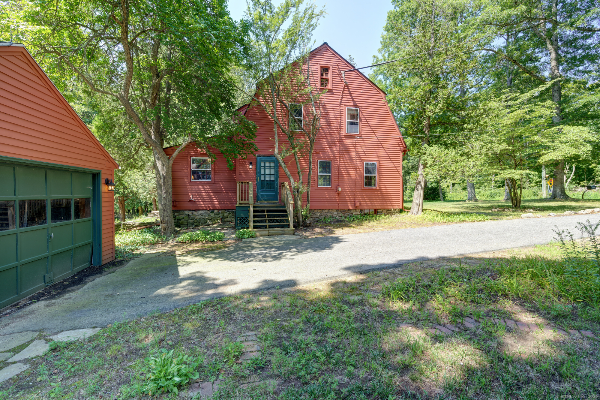 674 Middle Turnpike Mansfield CT 06268