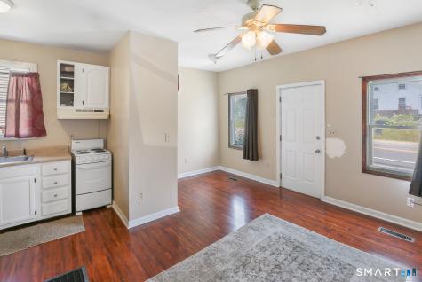 385 Putnam Pike Killingly CT 06241