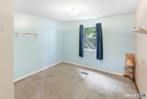 385 Putnam Pike Killingly CT 06241