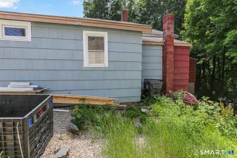 385 Putnam Pike Killingly CT 06241