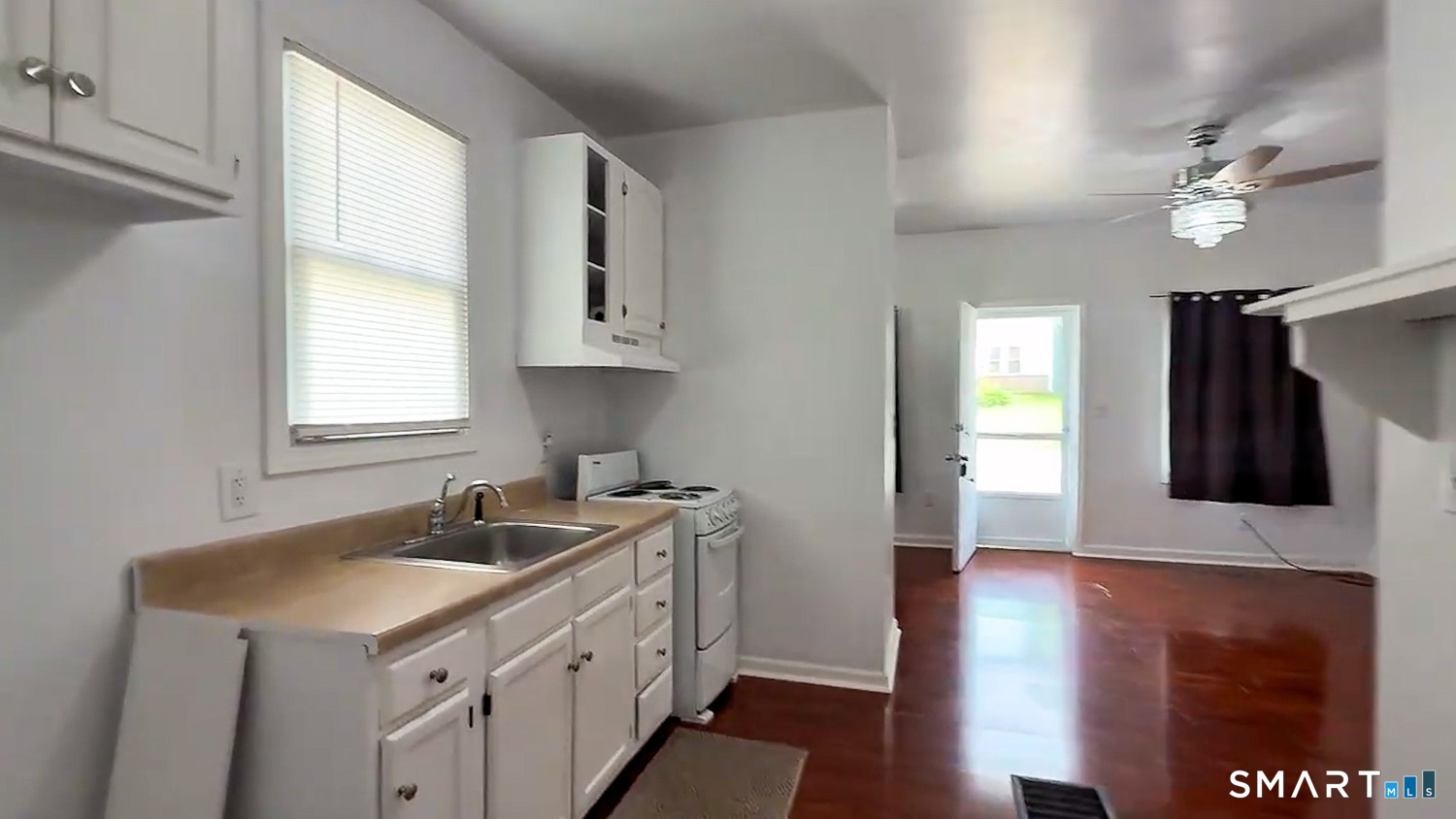 385 Putnam Pike Killingly CT 06241