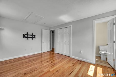 149 Cook Hill Road Wallingford CT 06492