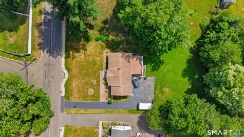 529 Burroughs Road Fairfield CT 06824
