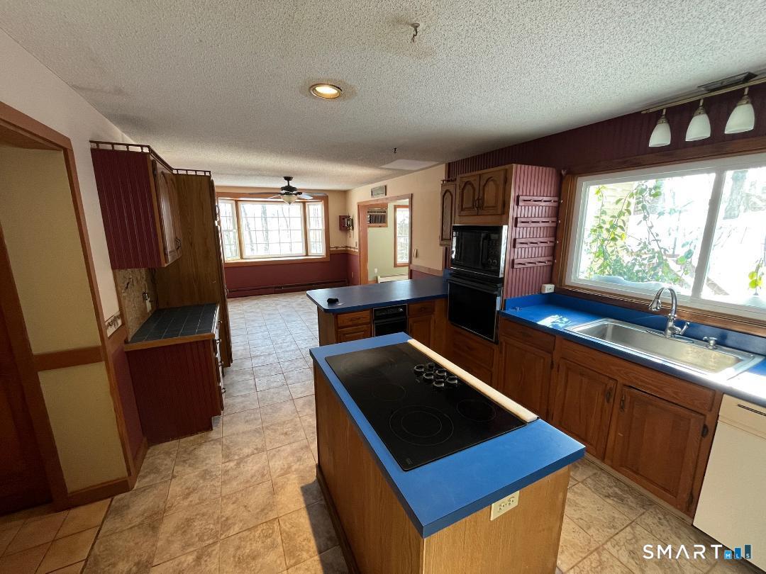 37 Potter School Road Willington CT 06279