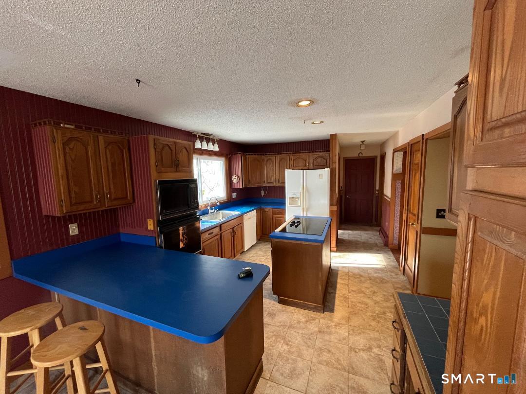 37 Potter School Road Willington CT 06279