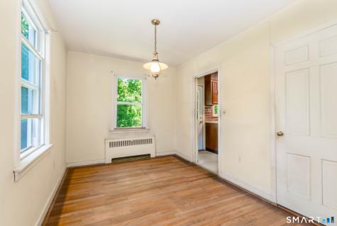 92 Evelyn Street Trumbull CT 06611