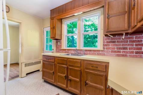 92 Evelyn Street Trumbull CT 06611