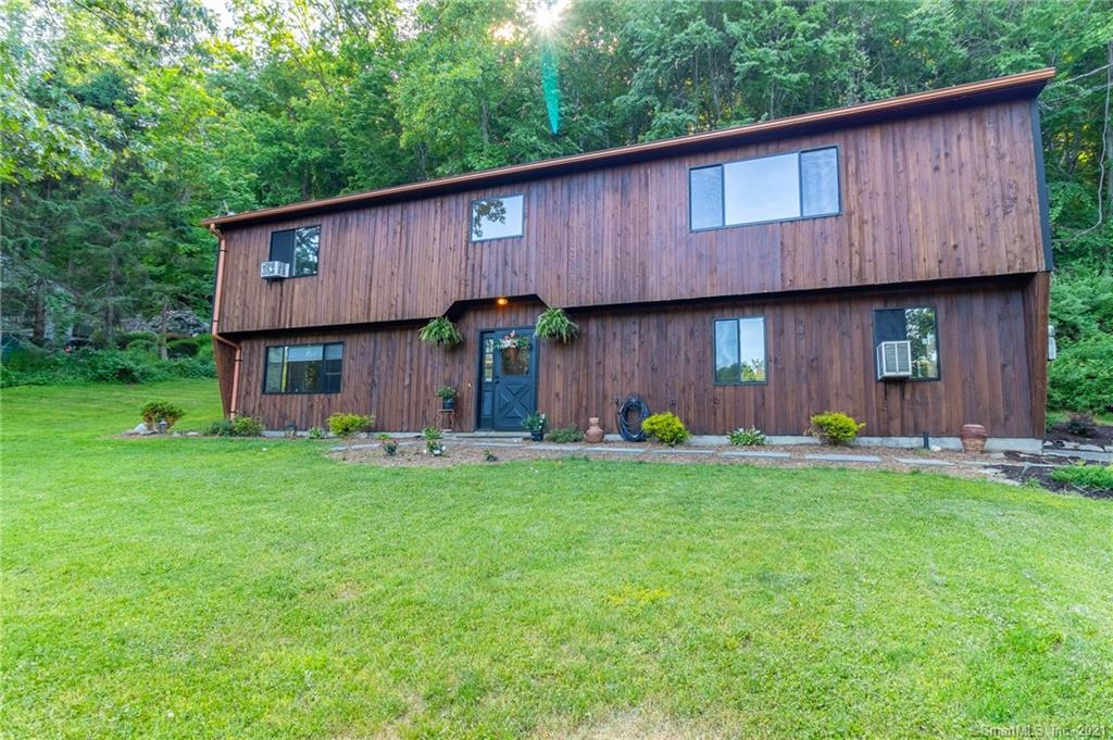 44 Princess Wenonah Drive Shelton CT 06484