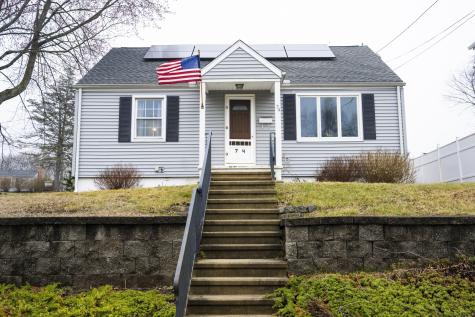 74 Columbus Avenue Meriden CT 06451