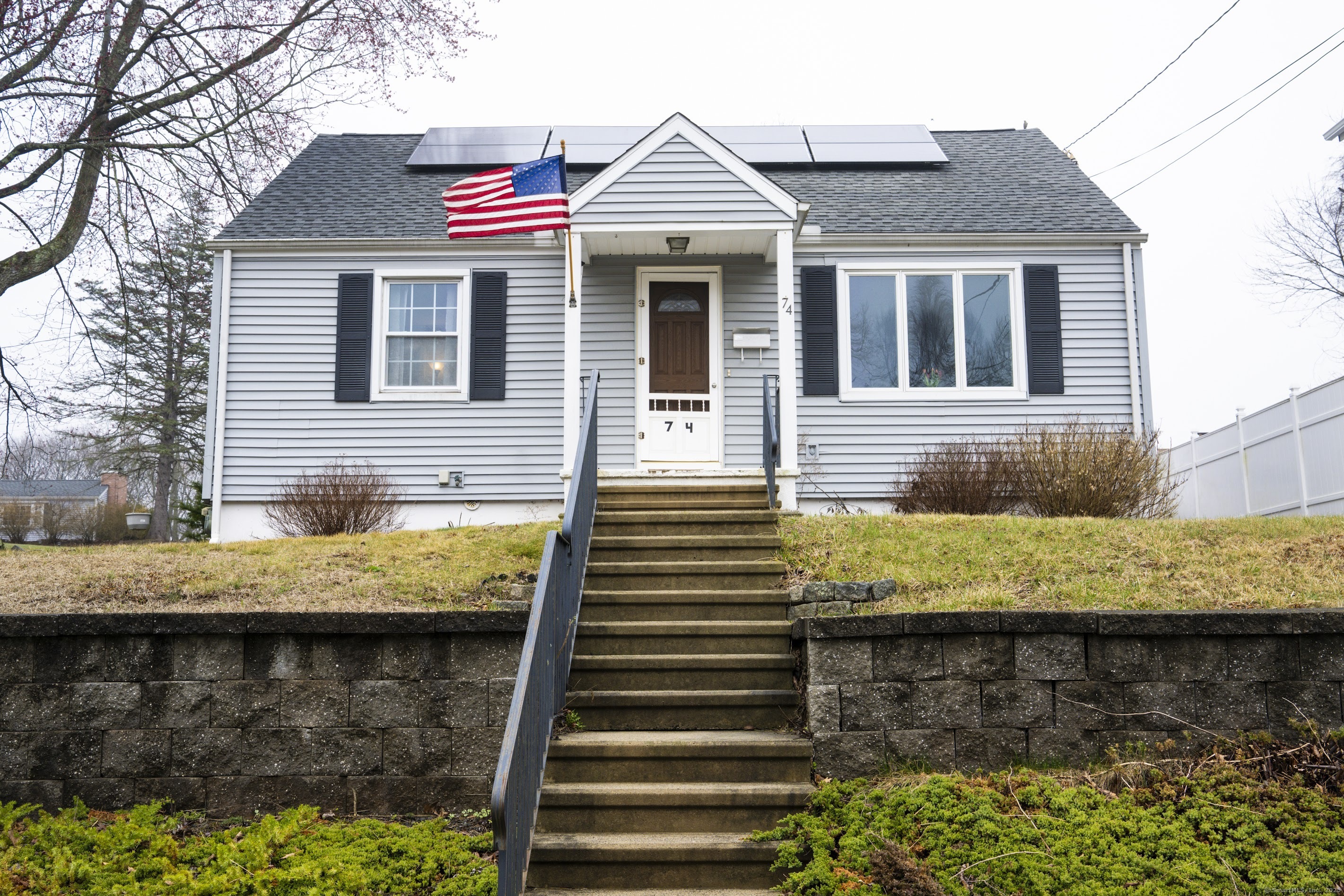 74 Columbus Avenue Meriden CT 06451