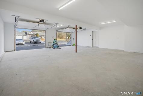 70 South Road Ellington CT 06029