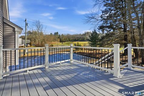 70 South Road Ellington CT 06029