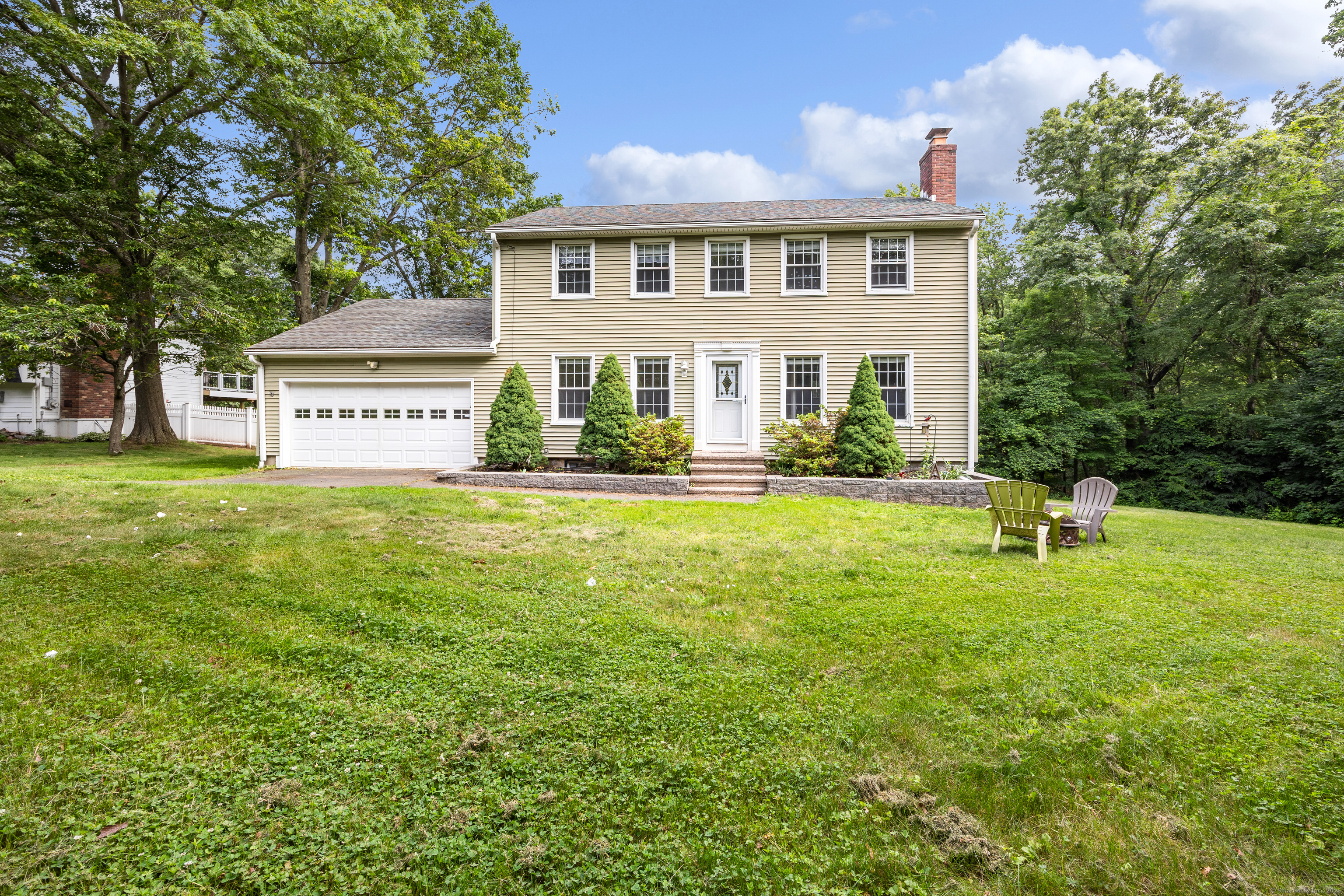 1 Brook Hill Road Hamden CT 06514