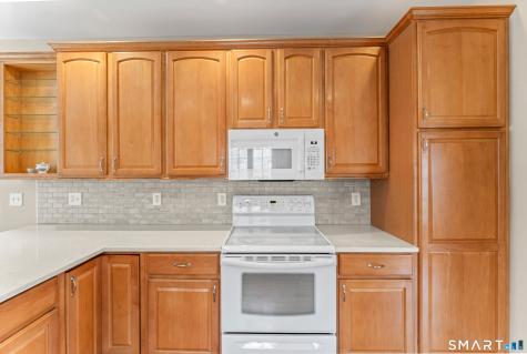 18 Spring Ridge Court Danbury CT 06811