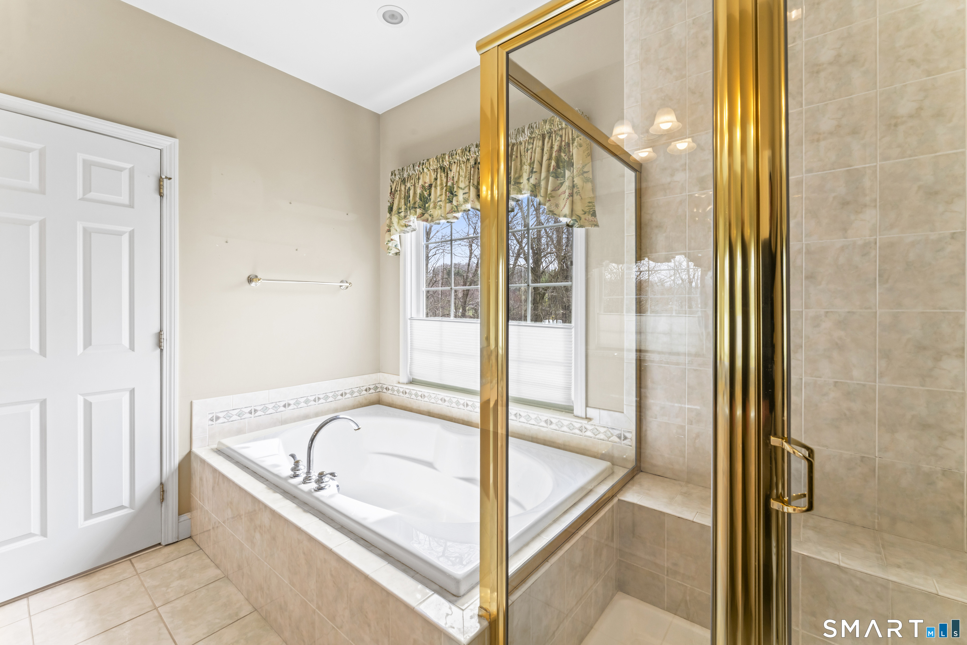 18 Spring Ridge Court Danbury CT 06811