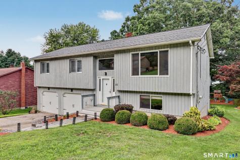 35 Bruce Drive Shelton CT 06484