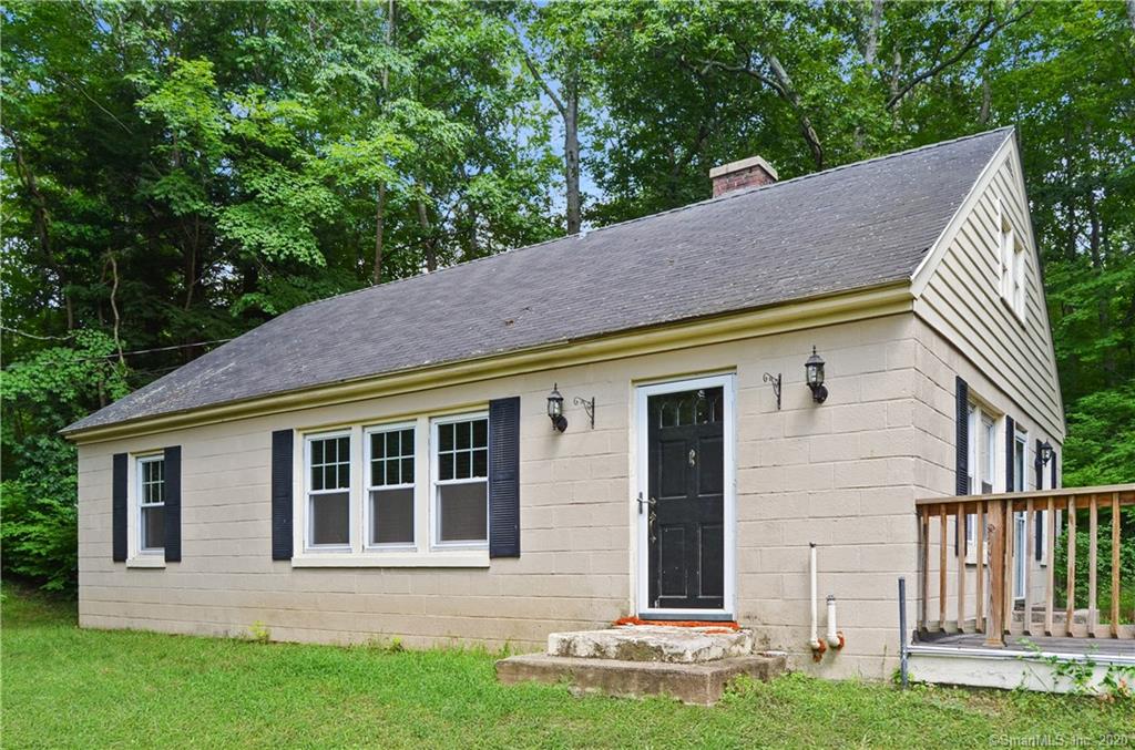32 Miller Road Bethany CT 06524