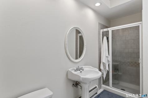 59 Great Ring Road Newtown CT 06482