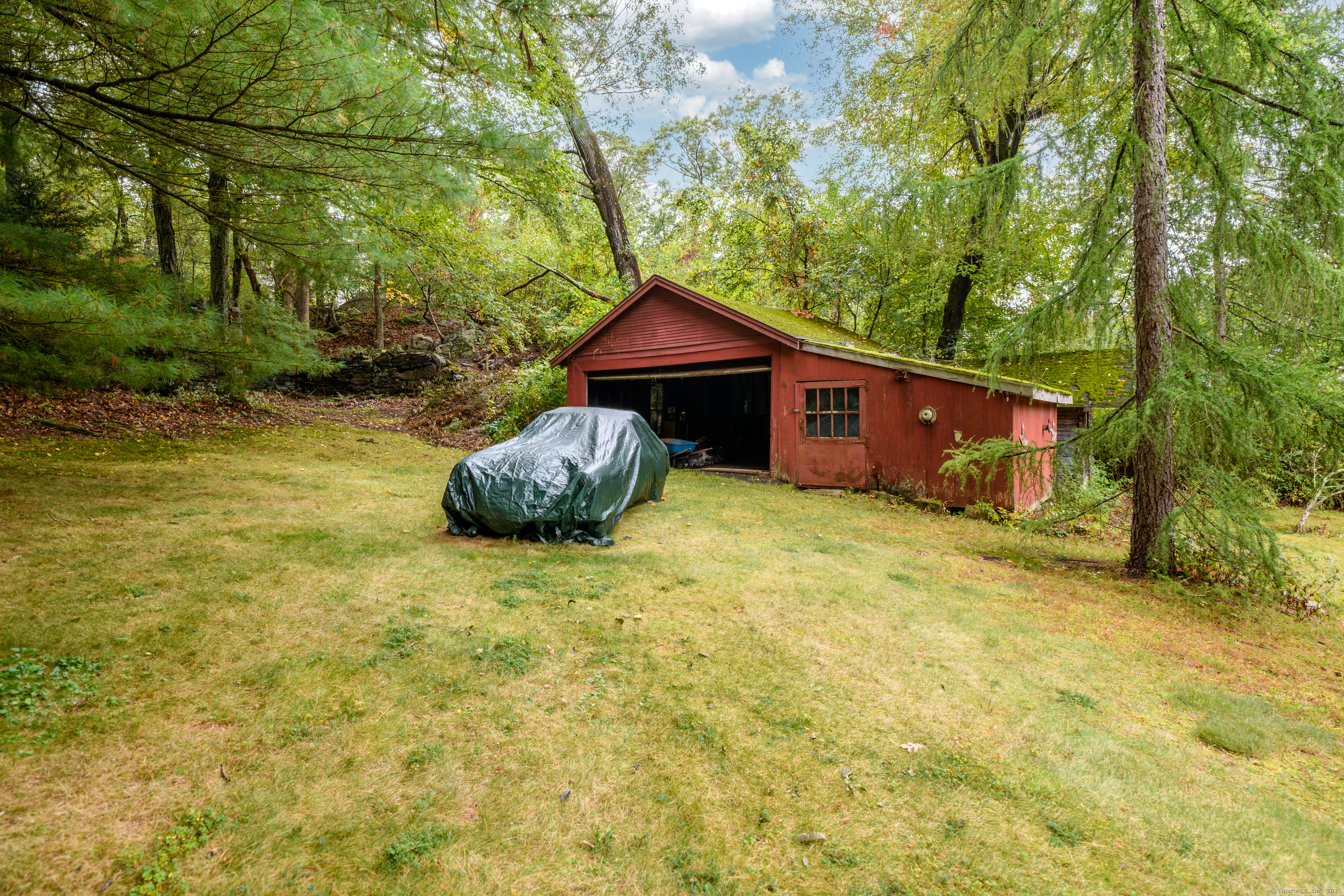 185 Foote Road Glastonbury CT 06073