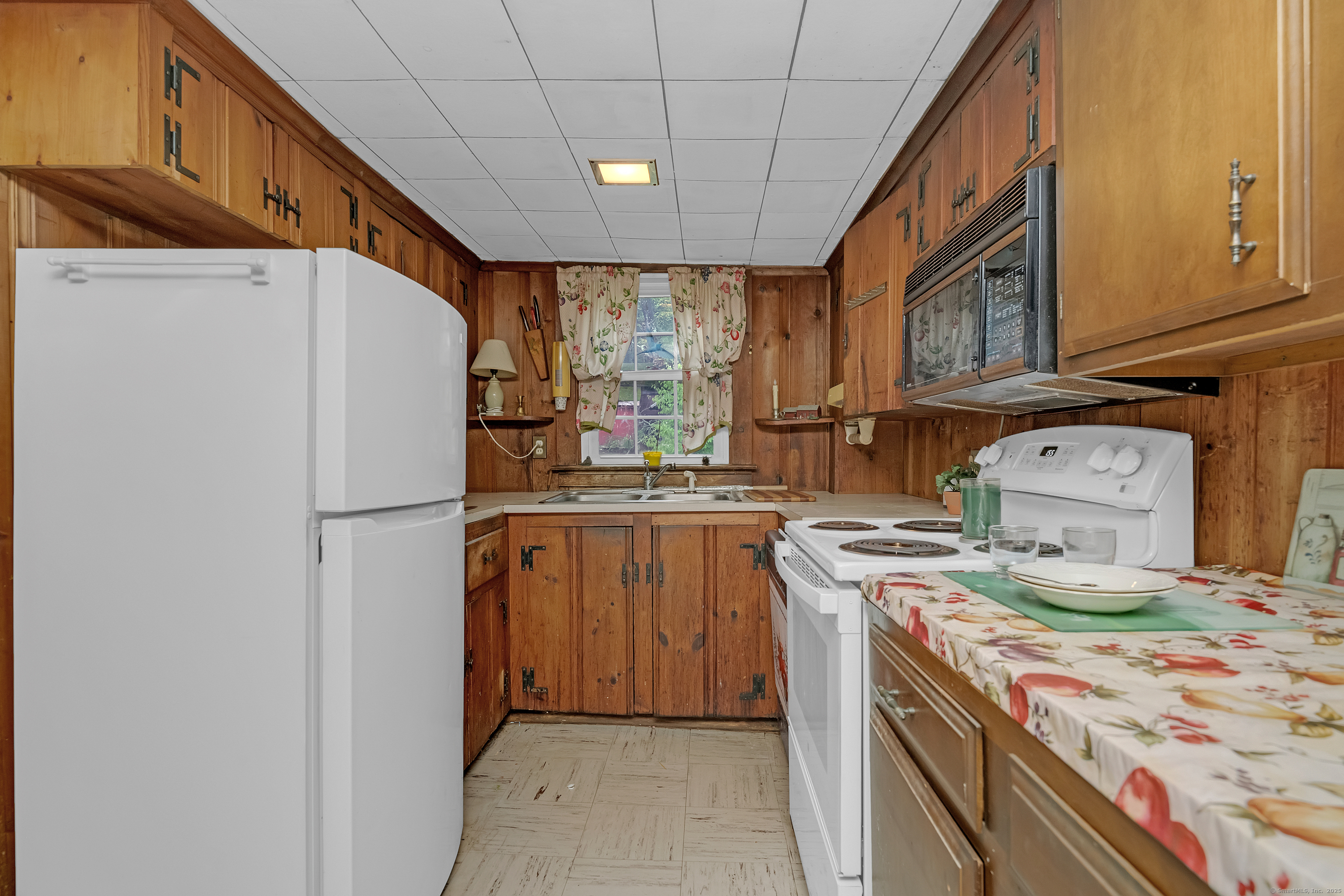 185 Foote Road Glastonbury CT 06073