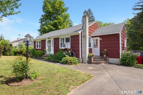 1763 Long Hill Road Guilford CT 06437