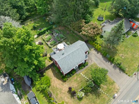 1763 Long Hill Road Guilford CT 06437