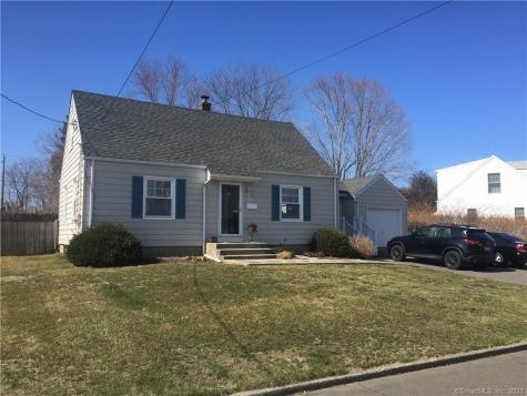 29 Campfield Circle Milford CT 06460