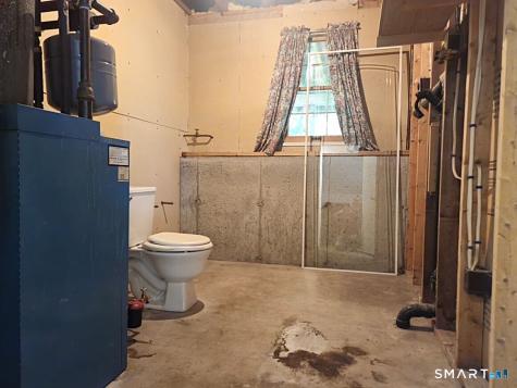 40 Old Waterbury Road Plymouth CT 06786