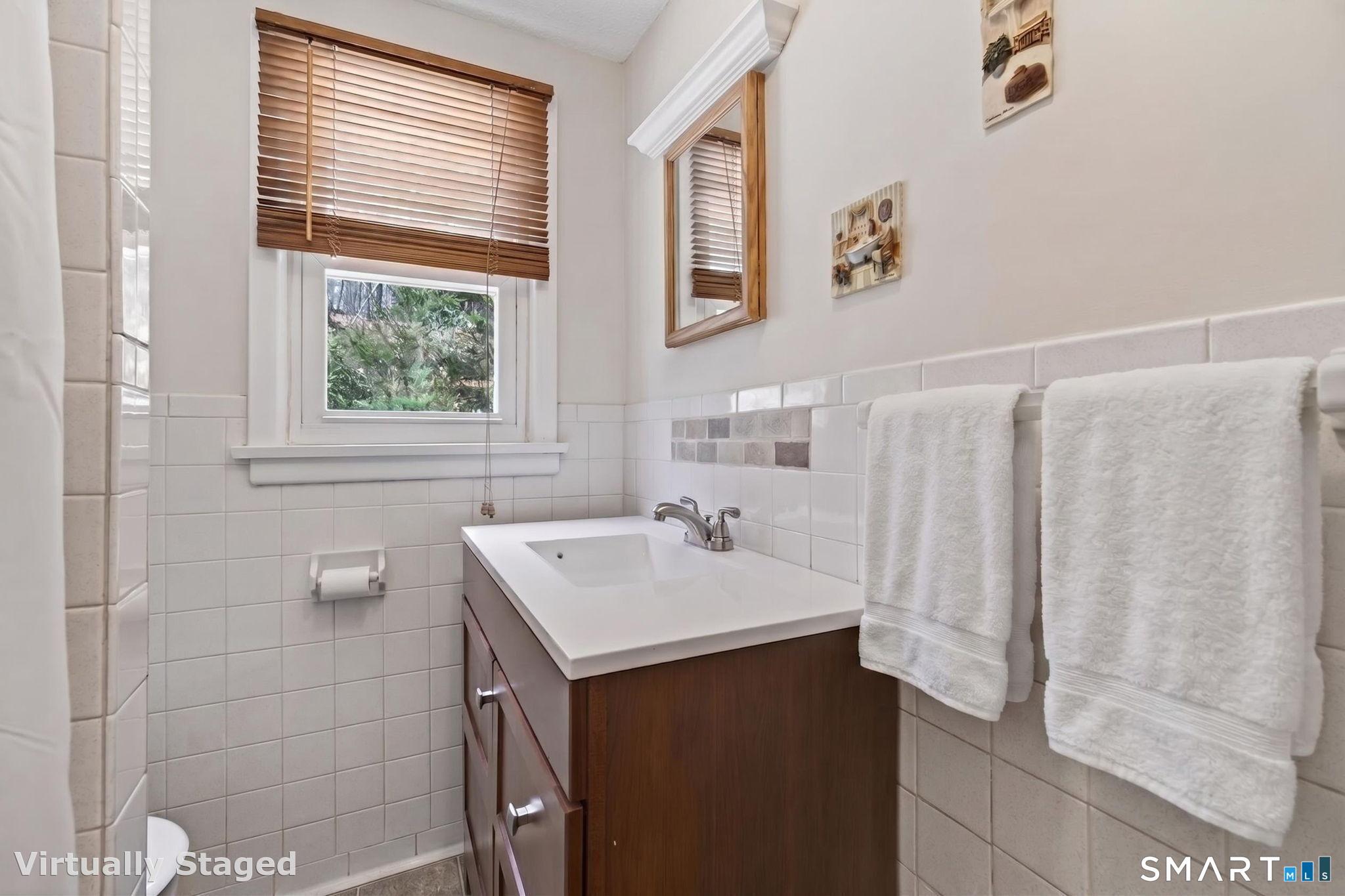 146 Village Street North Branford CT 06472