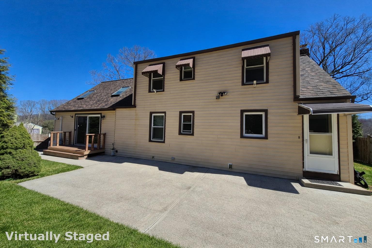 146 Village Street North Branford CT 06472